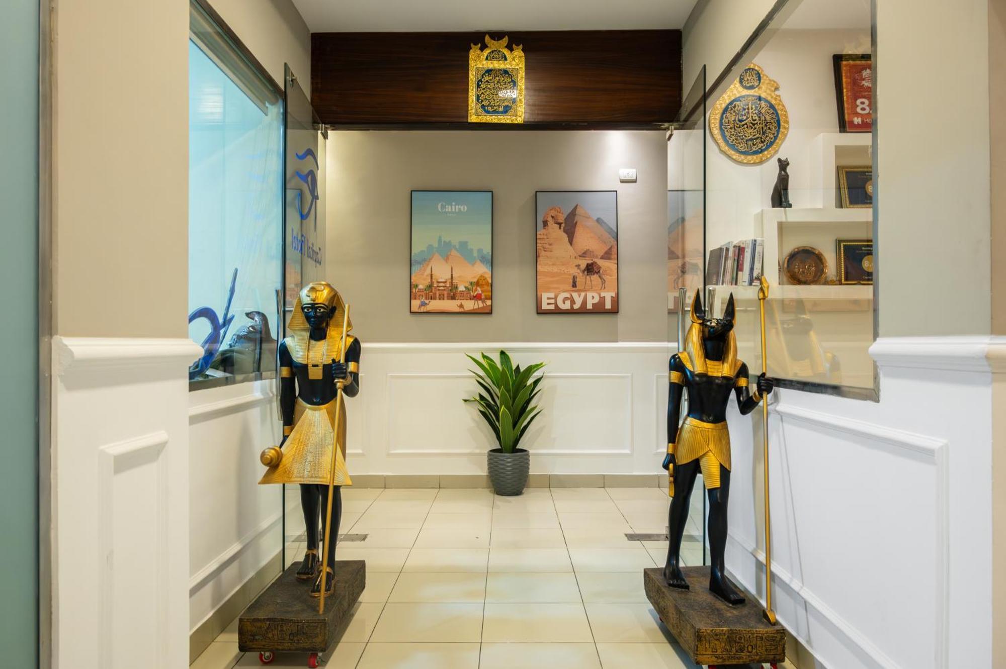 Hotel Capital