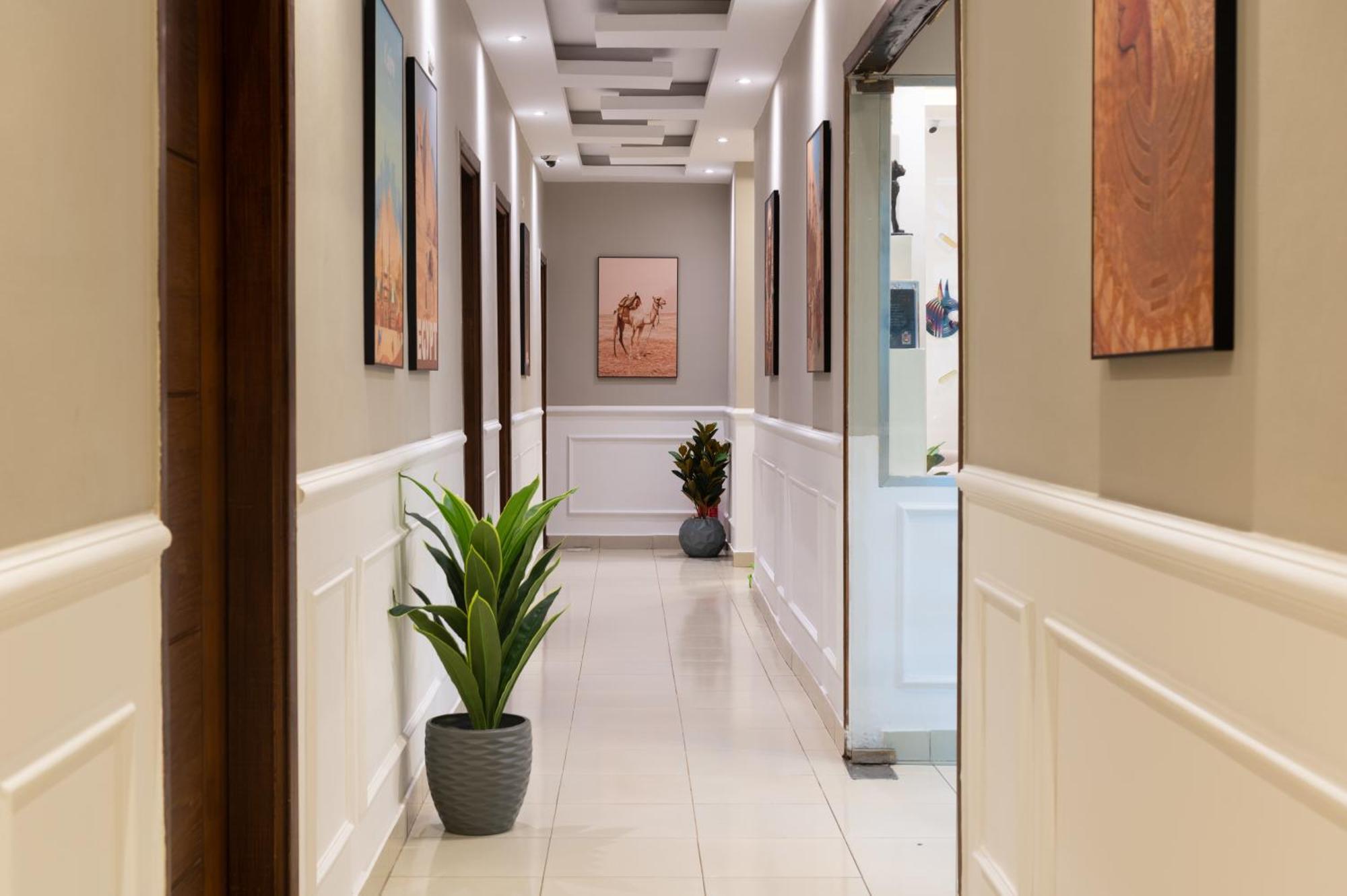Hotel Capital 3*